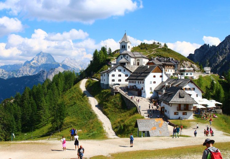 Explore Kranjska Gora by e-bike
